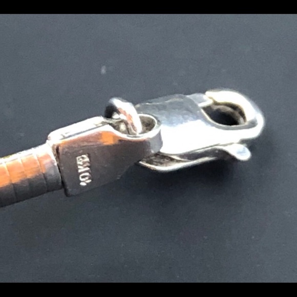 10k Gold Italy 3mm Omega chain Necklace - Picture 9 of 17